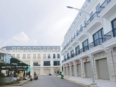 Bán nhà 1 trệt 3 lầu Thới Lai, 4tỷ3 giá cả thoả thuận 2