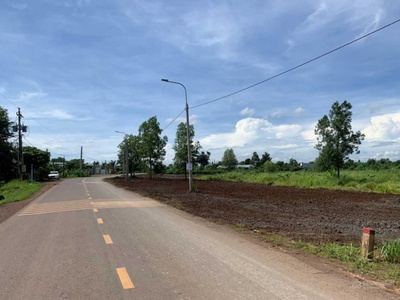 Thành lý lô đất trong KDC 439 triệu 200m²_100m² thổ cư ,gần trường học 1