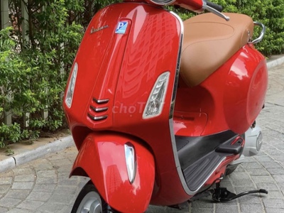 Bán chiếc xe Vespa 125 Sprint 2017 Abs iget Tiết kiệm xăng giá rẻ 0