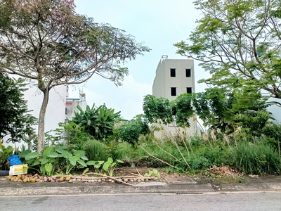 Cần bán nhanh lô đất nền hợp đồng 100m2 mặt tiền đường số 12 khu dân cư phong phú 4 1