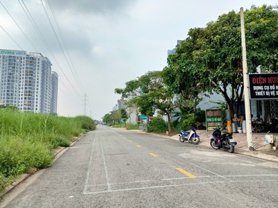 Cần bán nhanh lô đất nền hợp đồng 100m2 mặt tiền đường số 12 khu dân cư phong phú 4 2