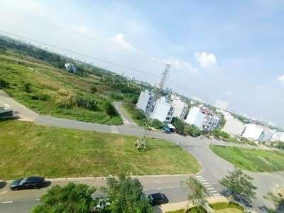 Cần bán nhanh lô đất nền hợp đồng 100m2 mặt tiền đường số 12 khu dân cư phong phú 4 3