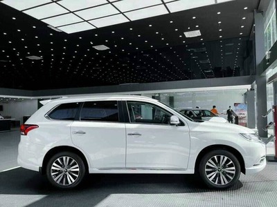 Mitsubishi Hưng Yên . Mitsubishi Outlander Giá Rẻ . Ngập Tràn Ưu Đãi . 3