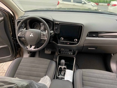 Mitsubishi Hưng Yên . Mitsubishi Outlander Giá Rẻ . Ngập Tràn Ưu Đãi . 5