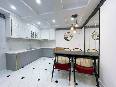 Siêu Phẩm 3 tầng FLAMINGO HOUSE INDOCHINE tại 212 vũ chí thắng 2