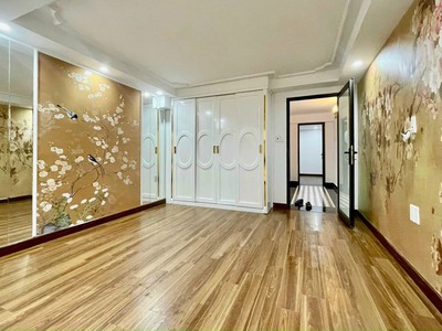 Siêu Phẩm 3 tầng FLAMINGO HOUSE INDOCHINE tại 212 vũ chí thắng 3