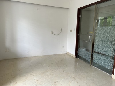 CHO THUÊ NHÀ KHU INTRESCO BÌNH CHÁNH, DT 5X20M, Hầm trệt, 2 lầu, áp mái, nội thất cơ bản giá 22 tr 5