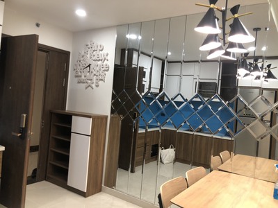 Chị mình cần thu hồi vốn để đi nước ngoài nên nhượng lại căn hộ cao cấp saigon royal 2