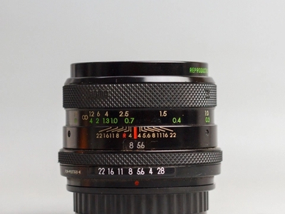 Sigma 28mm f2.8 Mutil-Coated Mini-Wide 19417 0