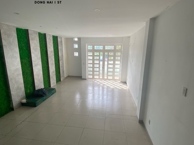 Cho thuê nhà 1 trệt 2 lầu cung đường sầm uất võ thị sáu phường thống nhất 1