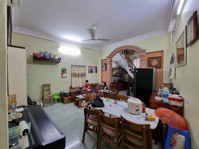 Nhà Cần Bán Gấp 40 x4 nhỉnh 3 tỷ 0