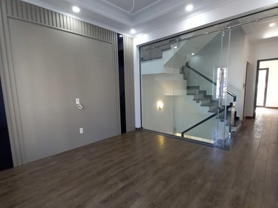 Chỉ 2 tỷ 750tr có ngay nhà ô tô đỗ gần cửa, ngay gần cát bi plaza, gần trung tâm tp, tiện ích ngút 3