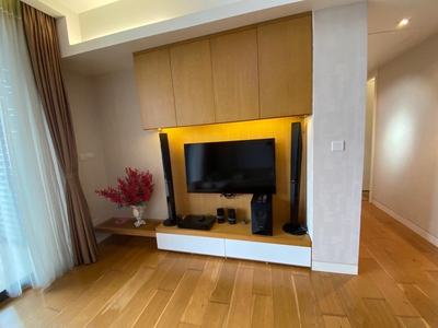 Cần bán gấp căn hộ chung cư cao cấp Indochina Plaza Xuân Thuỷ 117m2, 3PN, 3WC, đẹp lung linh ở ngay 4