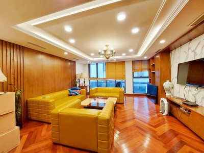 Hiếm bán  giá tốt, phân lô, 7t thang máy nguyên hồng tt quận đống đa, 2 ôtô, ở sướng, kd tốt 0