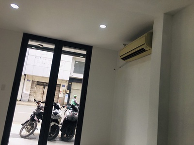 Cho thuê mặt bằng mt 240 trần hưng đạo b, phương 11, quận 5 4