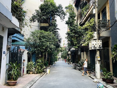 Cho thuê Nhà nguyên căn 4,5 Tầng, ngõ đường Xuân La. Tây Hồ, Hà Nội, Diện tích 230.4m , Giá 20tr/t 6