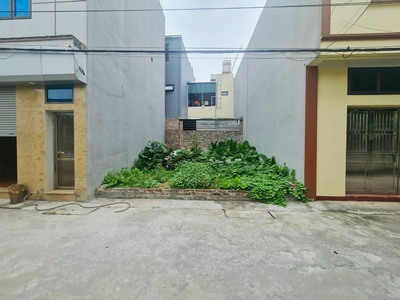 Hàng siêu hiếm, uy nỗ đông anh 42,3m2, đường 7 chỗ, sau bv đa khoa btl chưa đến 2 tỷ 1