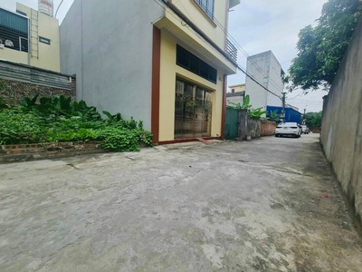 Hàng siêu hiếm, uy nỗ đông anh 42,3m2, đường 7 chỗ, sau bv đa khoa btl chưa đến 2 tỷ 2