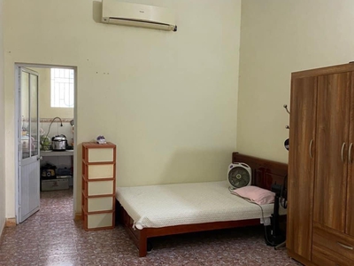 Bán nhà ngõ phố Lê Viết Quang, ph Ngọc Châu, TP HD, 1 tầng, 68.5m2, 1 ngủ, sân để xe 2