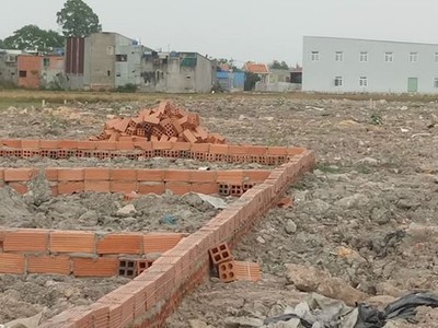Vị trí đắc địa ngay NGUYỄN THỊ TÚ - HL 80 đất nền vĩnh Lộc chỉ 360 triệu khu đông dân cư hiện hữu 0
