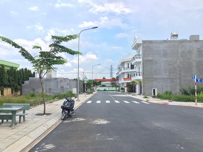 Bán gấp lô đất 100m2 gần KDC thới an giá chỉ 1Tỷ200 0