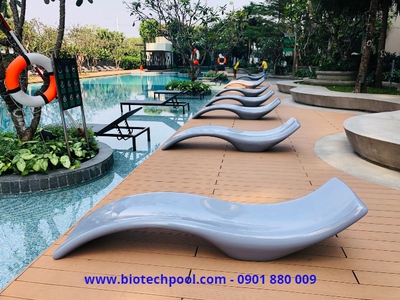 Giường tắm nắng hồ bơi mẫu 03 có chân bằng Composite 0