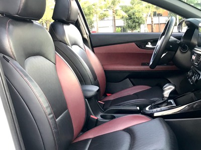 Xe Kia đẹp giá cũng ok 3