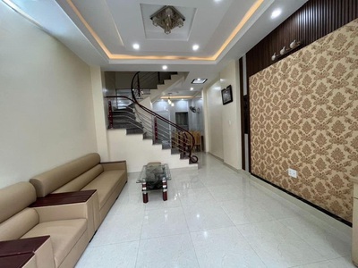 Chính chủ cho thuê nhà 3 tầng tại văn cao đầy đủ tiện nghi 2