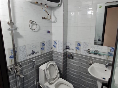 Bán nhà 3 tầng xây mới độc lập ngõ 48 Tôn Đức Thắng 6