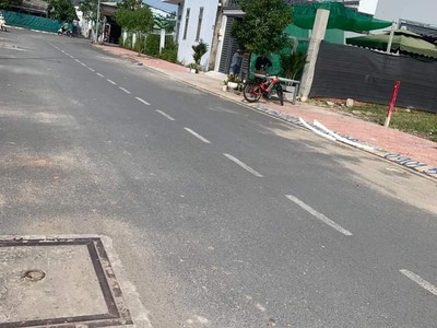Đất mt vườn lài q12, hxt 10m ,giáp gò vấp,giá rẻ bèo,4x23, 4xtỷ 0