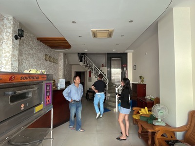 Cho thuê nhà đường thái phiên hải châu giao trần phú khách sạn 6 tầng 12 phòng thang máy 0