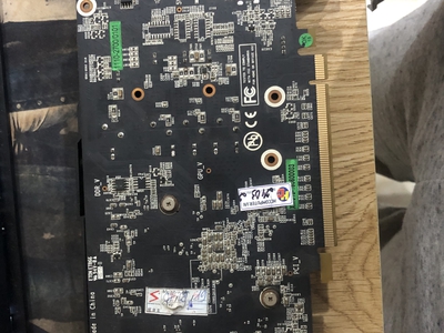 Card màn hình GTX 750 TI 1