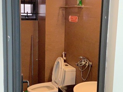 Cho thuê tầng 1   2 nhà 2 mặt phố  tòa nhà 8 tầng  - Số 165 phố Phương Mai, Quận Đống Đa 6