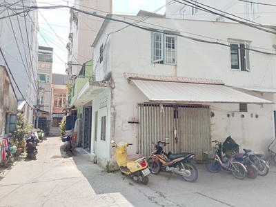 Cần bán loa cổ đang nghe tốt 539