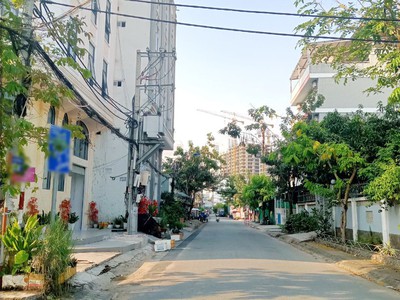 Cần bán loa cổ đang nghe tốt 1990