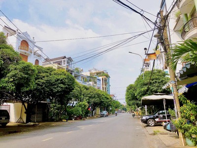 Cần bán loa cổ đang nghe tốt 941