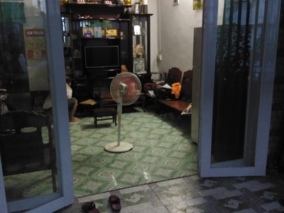 Cần bán loa cổ đang nghe tốt 984