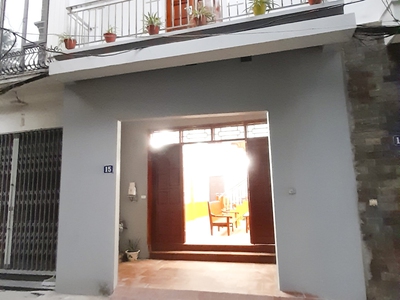 Bán nhà đẹp ngọc thuỵ long biên, oto đỗ cửa vào nhà, chỉ 5 phút qua trung tâm. cách cầu long biên 1