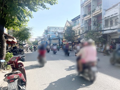 Cần bán loa cổ đang nghe tốt 627