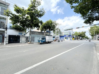 Cần bán loa cổ đang nghe tốt 1551