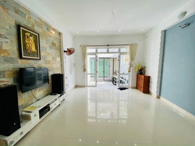Cần bán loa cổ đang nghe tốt 32
