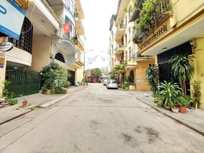 Cần bán loa cổ đang nghe tốt 1077