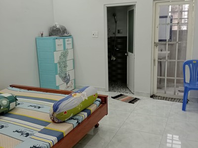 Cần bán loa cổ đang nghe tốt 555