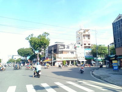 Cần bán loa cổ đang nghe tốt 767