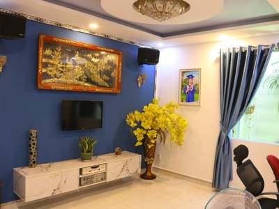 Biệt thự đường 8m h.hóc môn phan văn hớn, ngang 7x23, 3 tầng, nhỉnh 7 tỷ 0