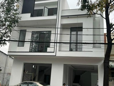Cần bán loa cổ đang nghe tốt 10