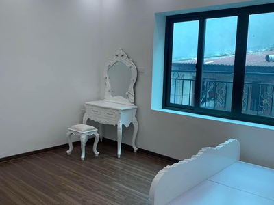 Cần bán loa cổ đang nghe tốt 77
