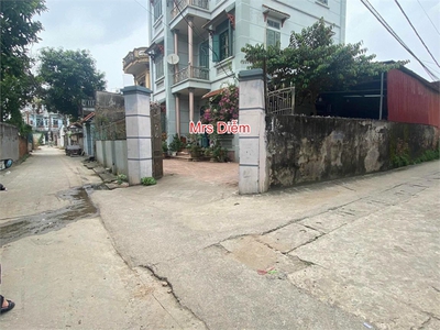 Cần bán loa cổ đang nghe tốt 73