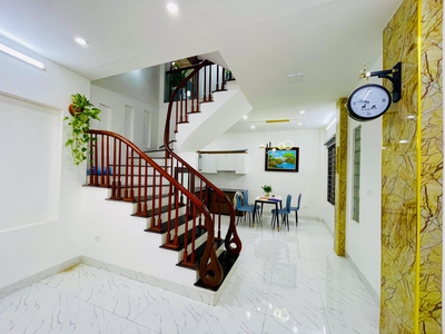 Cần bán loa cổ đang nghe tốt 2302