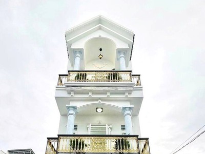 Cần bán loa cổ đang nghe tốt 903